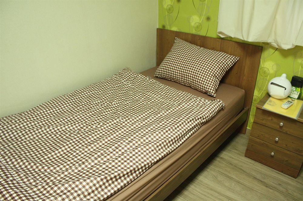 Lee & No Guesthouse Hongdae 首爾 外观 照片