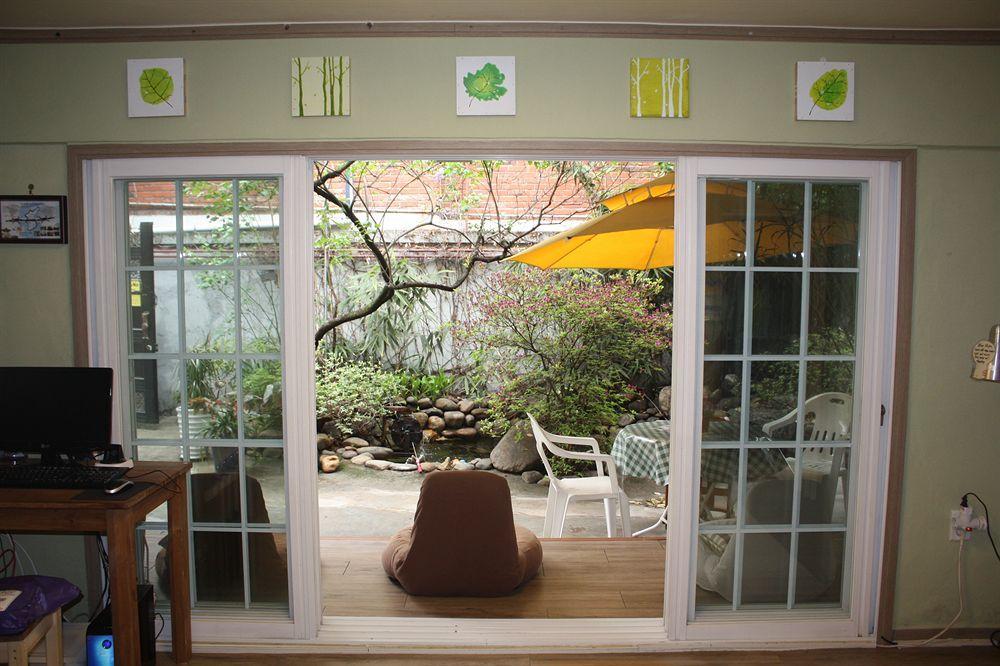 Lee & No Guesthouse Hongdae 首爾 外观 照片