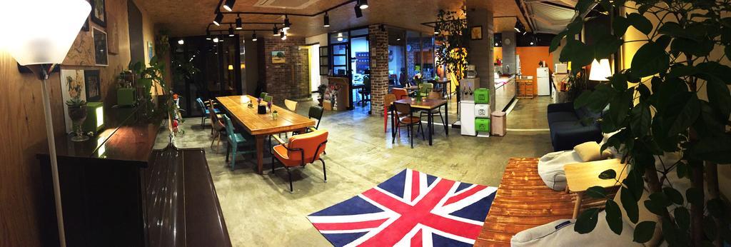 Lee & No Guesthouse Hongdae 首爾 外观 照片